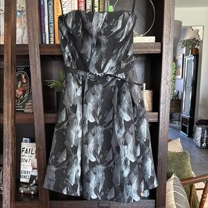 Elegant Black and Gray Strapless Dress